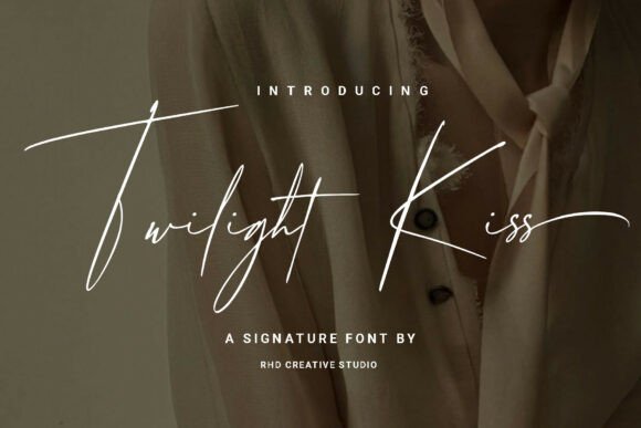 Twilight Kiss: The Ethereal Script Font for Elevated Crafts
